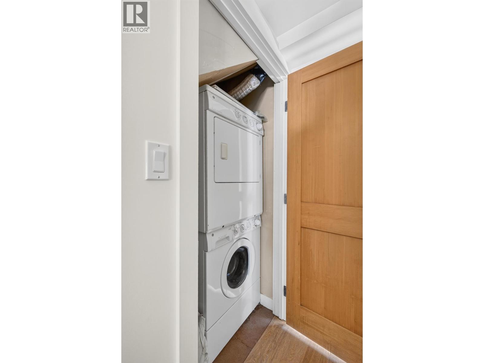 504 A 10th Street S - 33