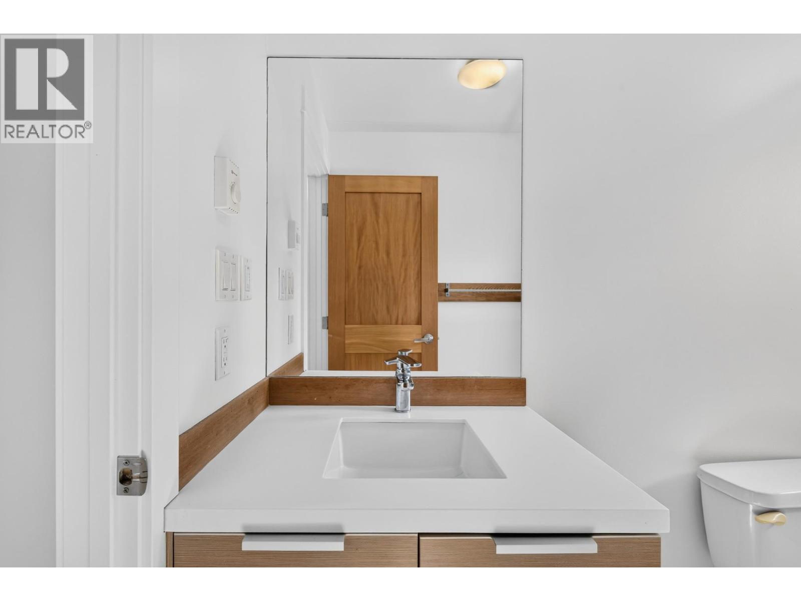 504 A 10th Street S - 30