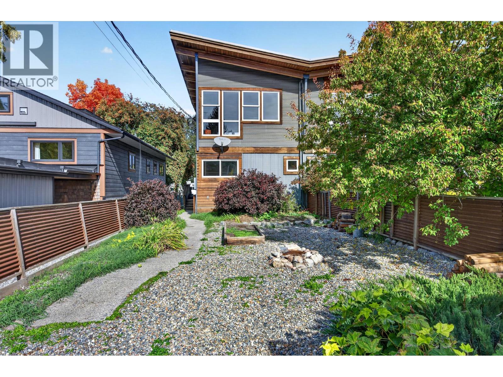 504 A 10th Street S - 4