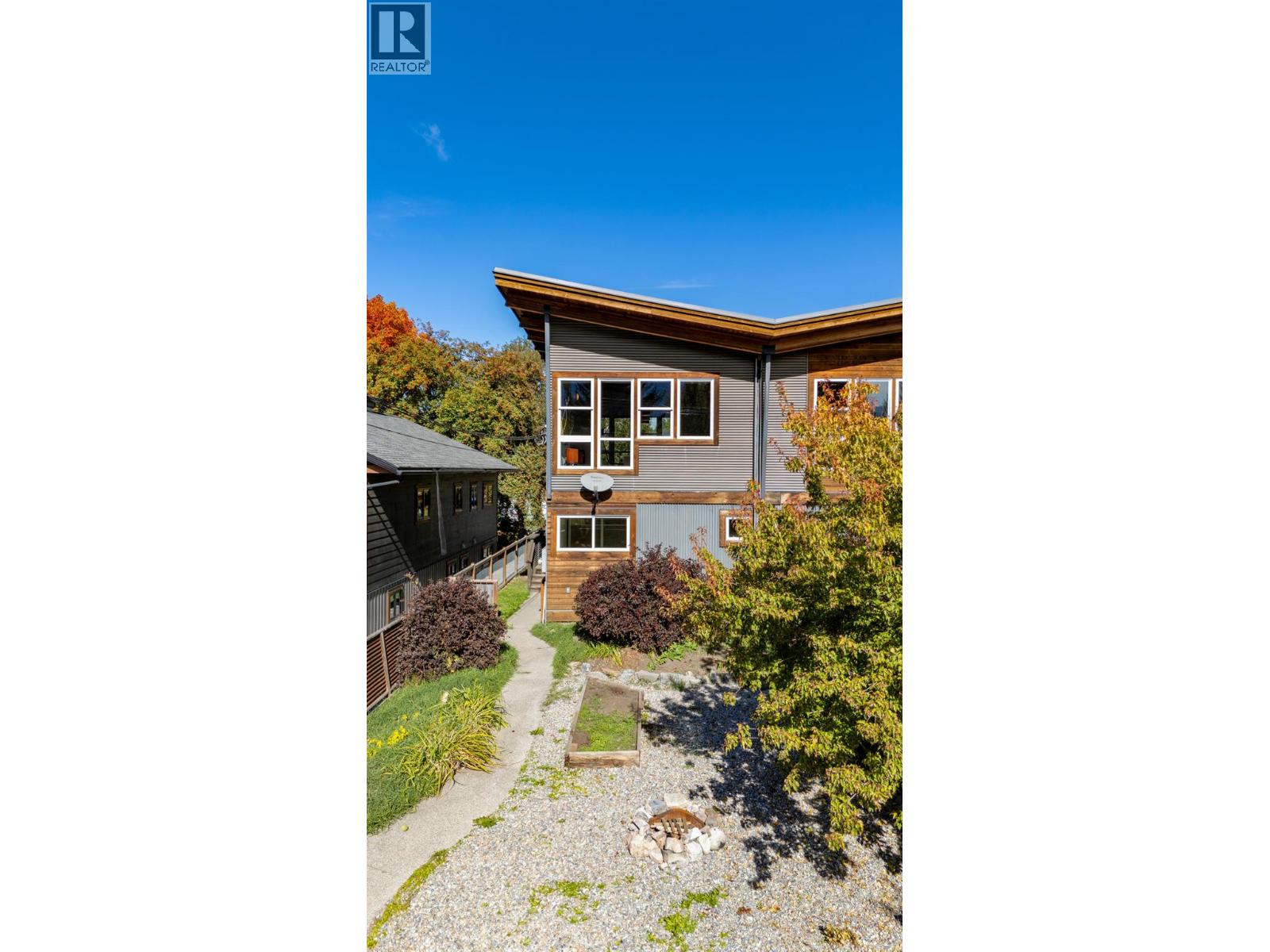 504 A 10th Street S - 54