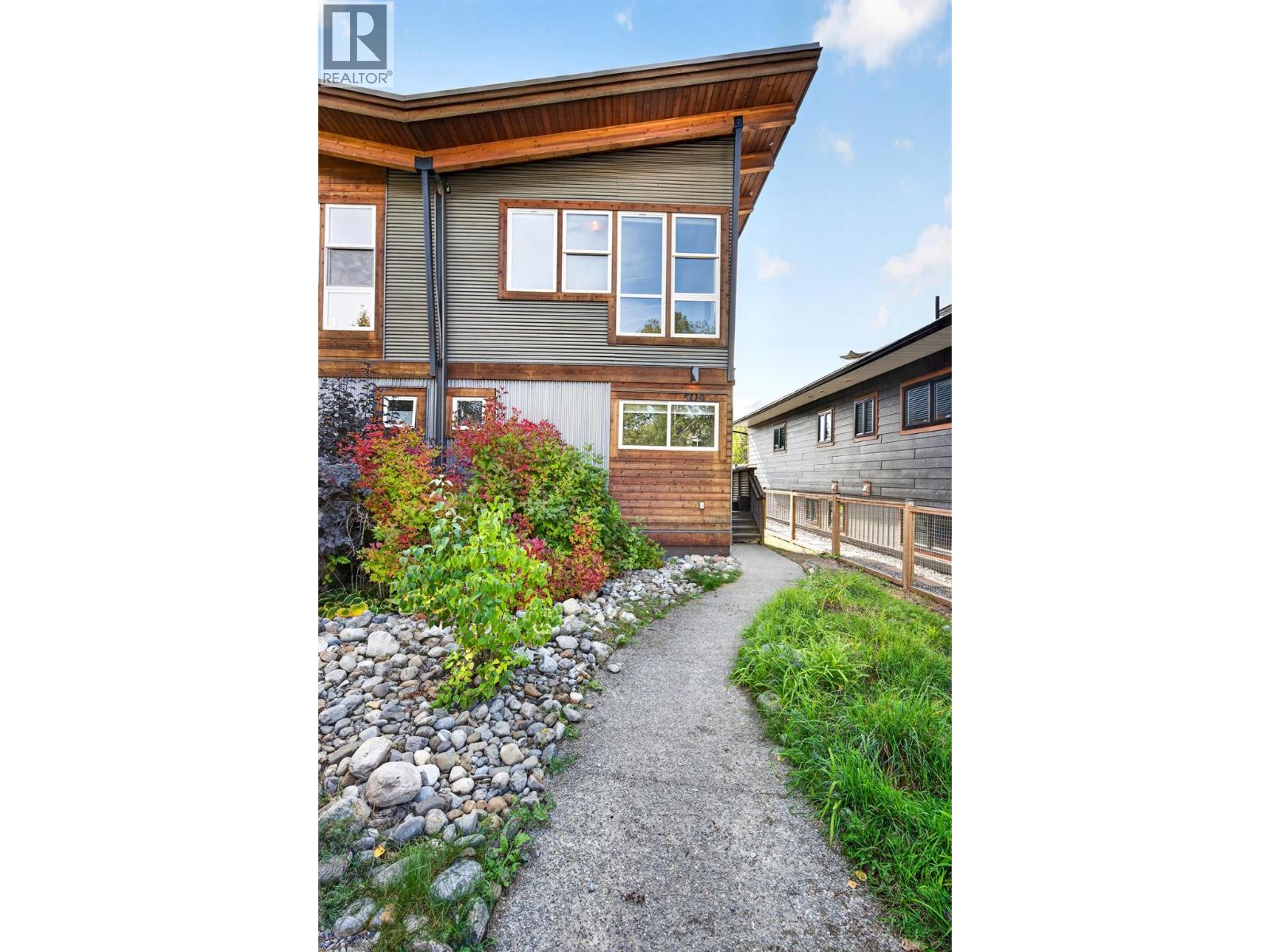 504 A 10th Street S - 49