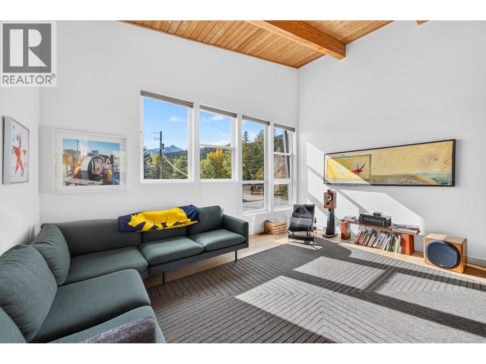504 A 10th Street S - 17
