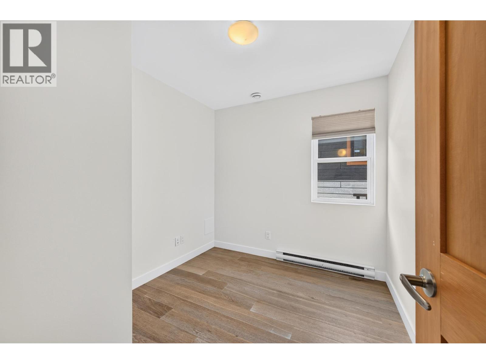 504 A 10th Street S - Image 34