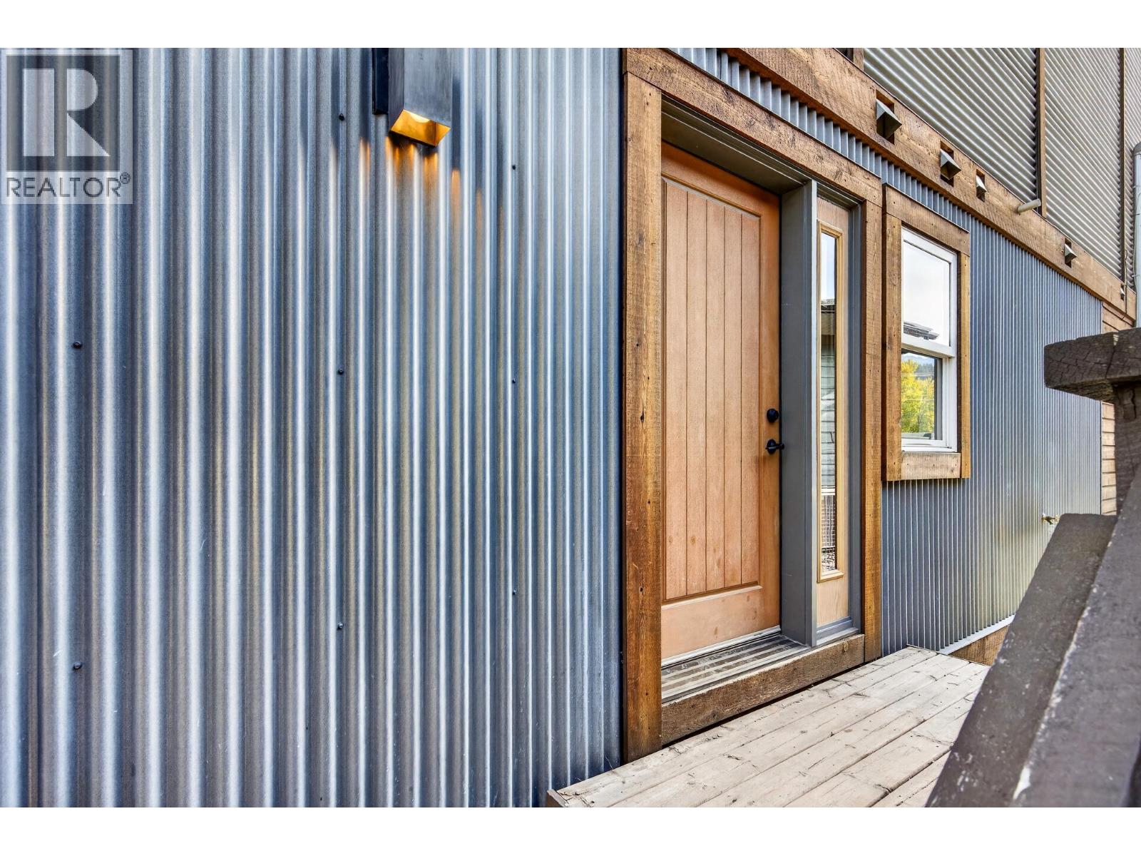 504 A 10th Street S - 47