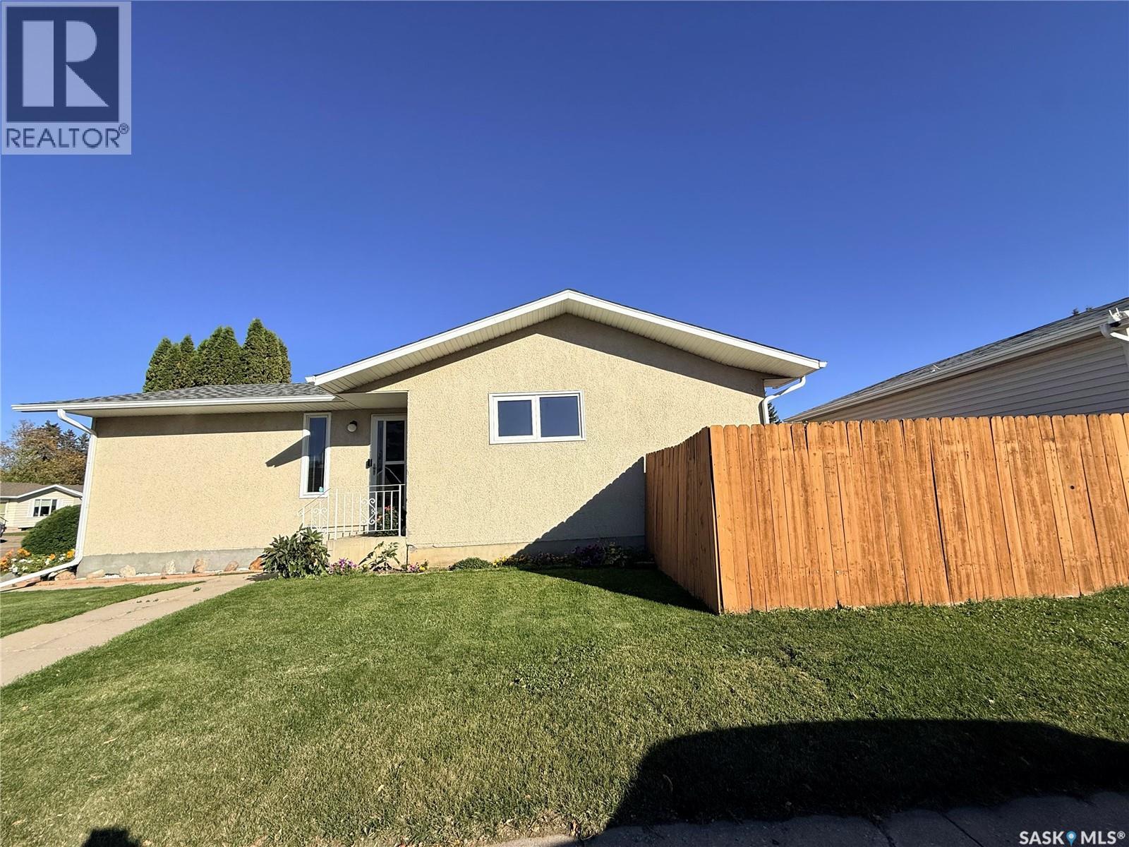 389 Meighen CRESCENT, Saskatoon — photo 4