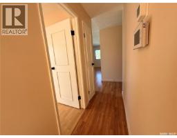 Family room - 389 Meighen Crescent, Saskatoon, SK S7L4W6 Photo 10
