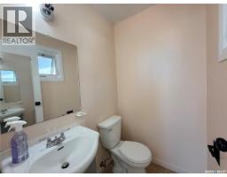 389 Meighen Crescent, Saskatoon, SK S7L4W6 Photo 14
