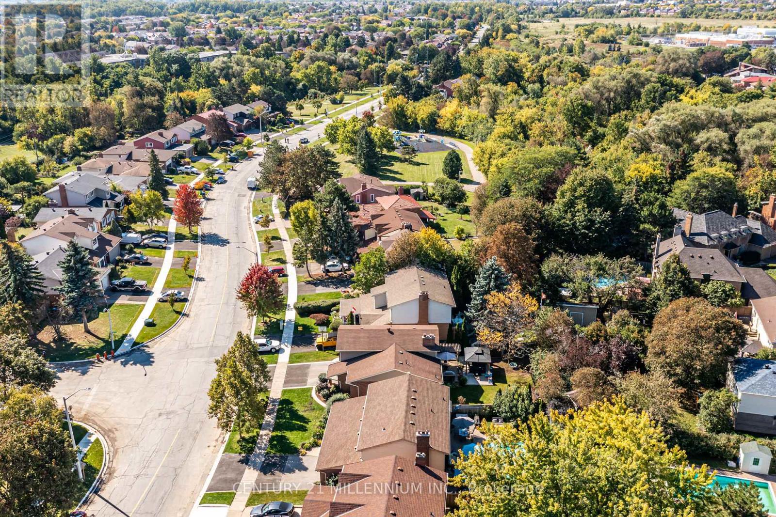 126 ELGIN DRIVE - 49