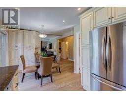 Kitchen - 126 Elgin Drive, Brampton, ON L6Y2E8 Photo 9