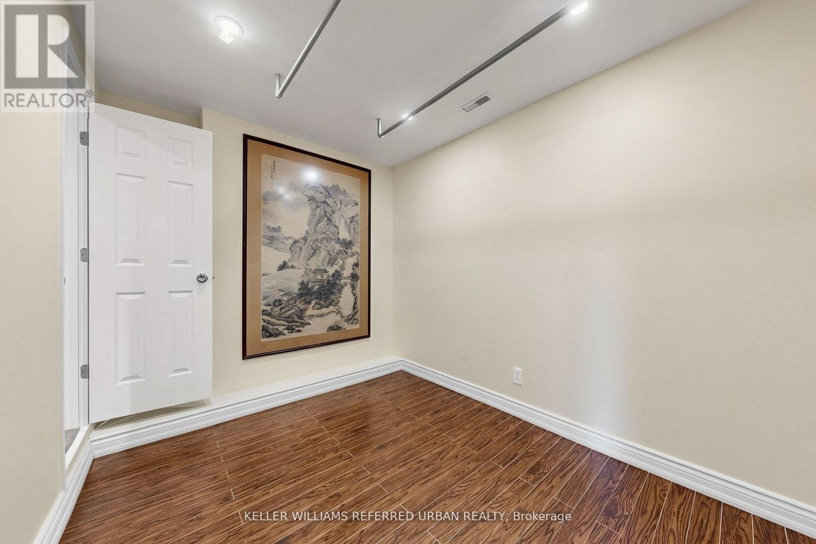 1218 BLOOR STREET W - 11