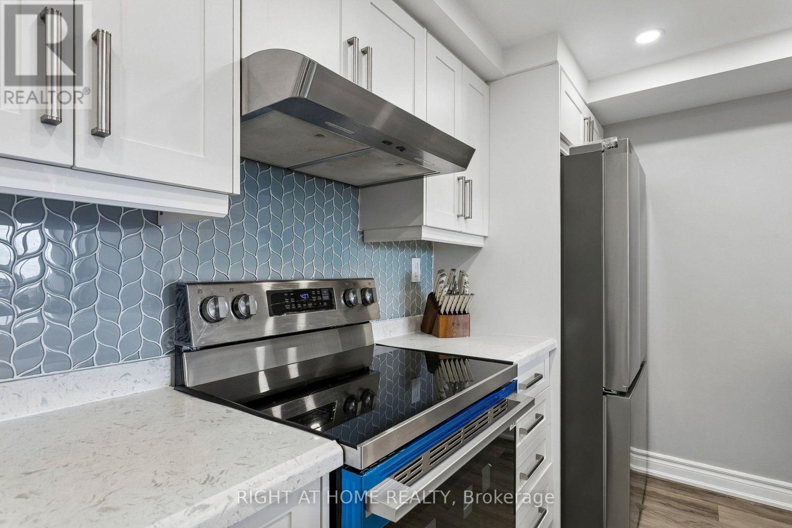 #612 550 WEBB DRIVE - 12