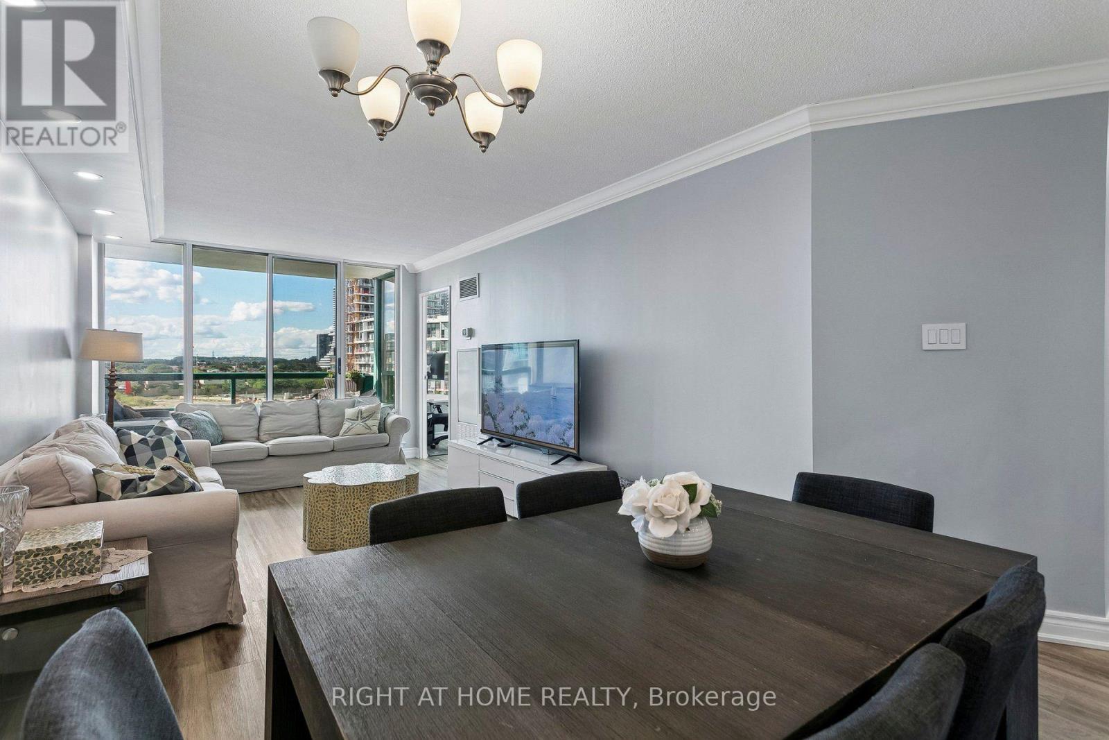 #612 550 WEBB DRIVE - 20