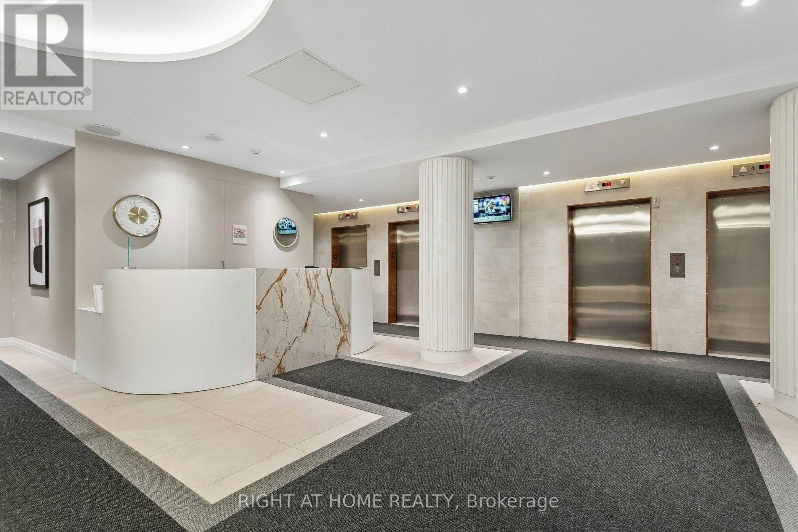 #612 550 WEBB DRIVE - 3