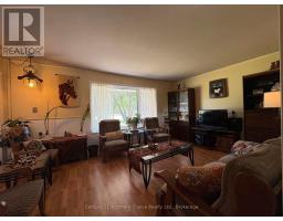 993 Fisher Road, Emo, ON P0W1E0 Photo 15