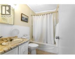 38 Lake Road, Selkirk, ON N0A1P0 Photo 13