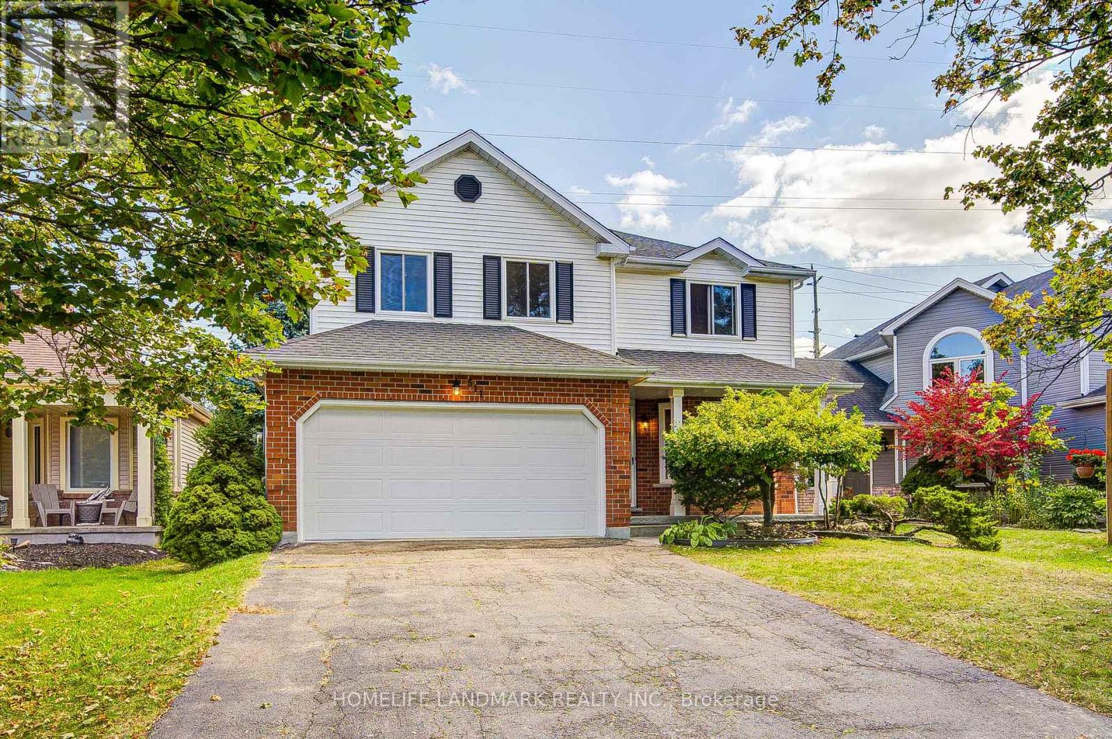 511 BARINGHAM PLACE — photo 2