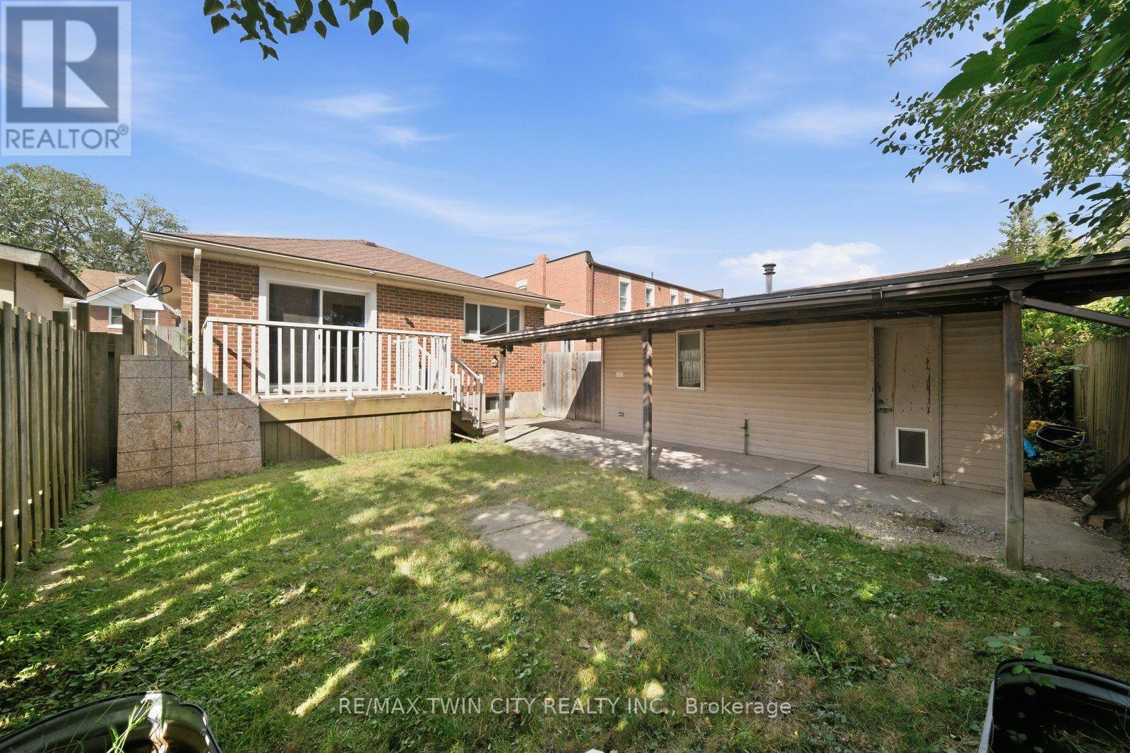 146 SUPERIOR STREET - 33