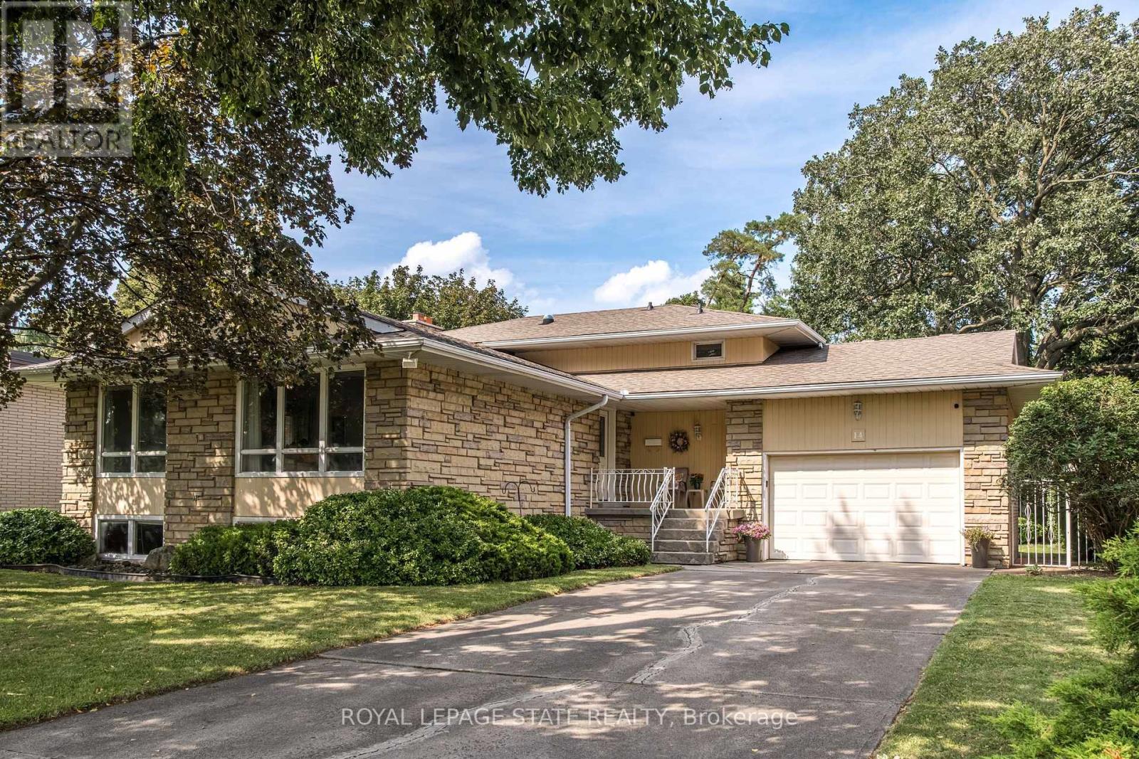 14 WOODSIDE DRIVE - 1
