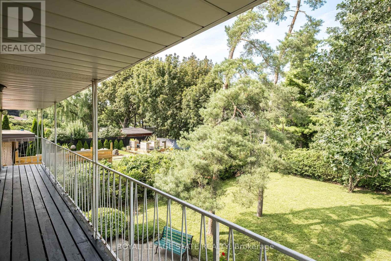 14 WOODSIDE DRIVE - Image 24