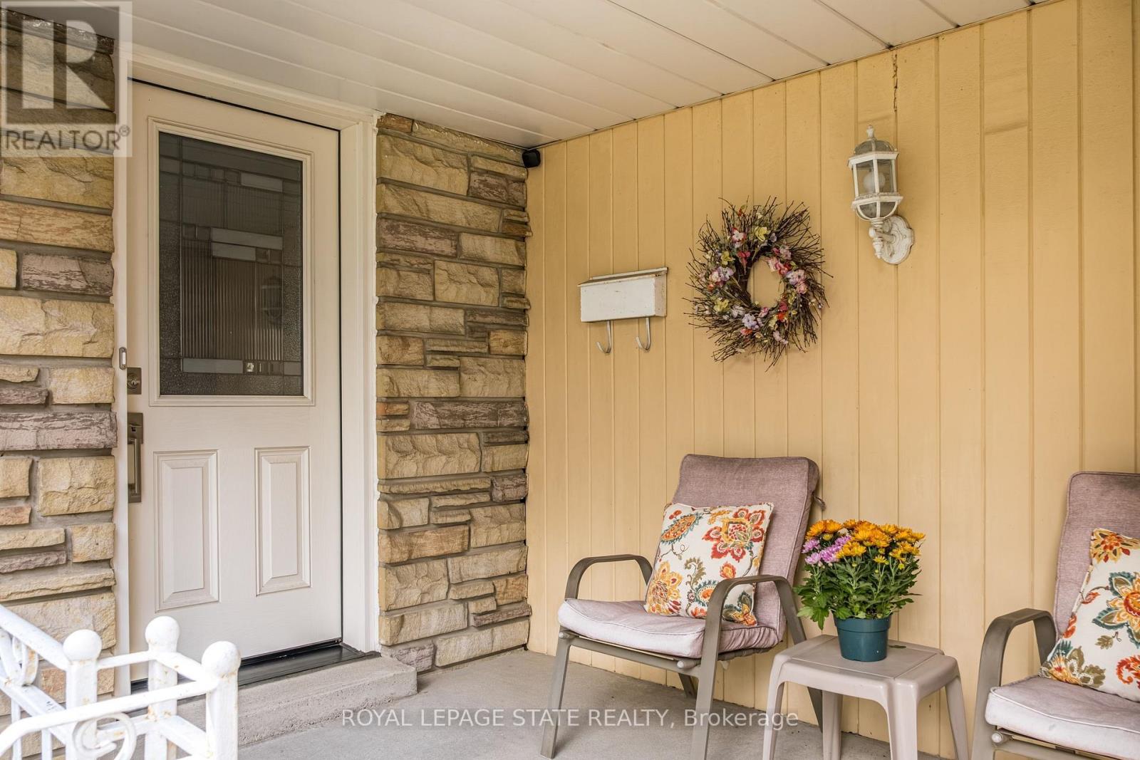14 WOODSIDE DRIVE - Image 6