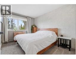 7, 219 Village Terrace SW - photo 24