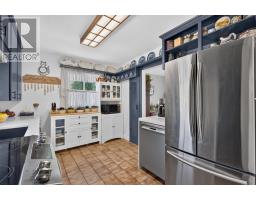 155 Pine St, Sault Ste  Marie, ON P6A3Y7 Photo 22