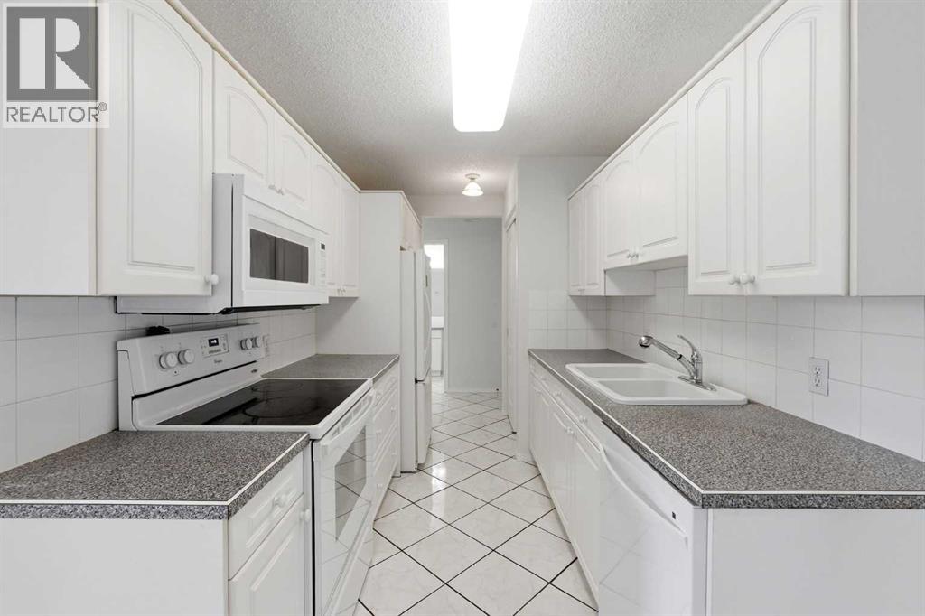 Listing photo – 314, 5330 47 Avenue, Red Deer