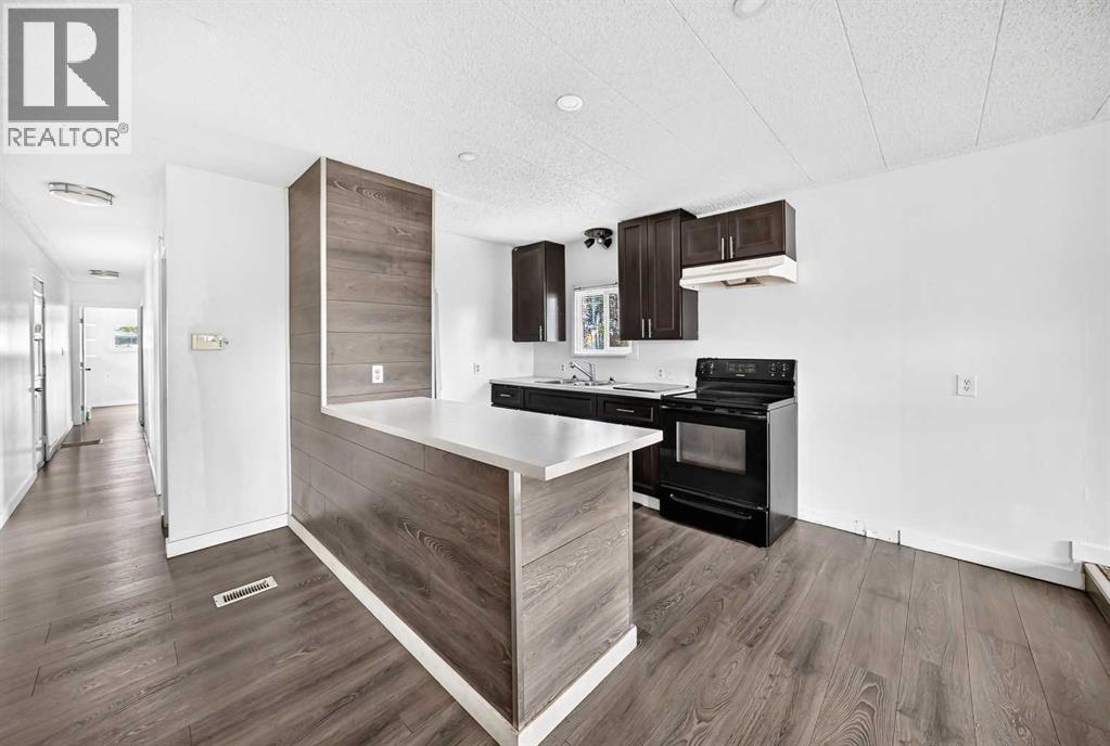 308, 3223 83 Street NW, Calgary, Alberta, T3B5N8 — thumbnail 7