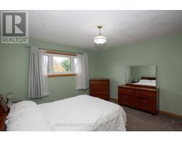Living room - 69 Matthews St. Street, Thunder Bay, ON P7A3K8 Photo 17