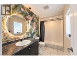 31 Santos Drive, Caledonia, ON N3W0H2 Photo 12