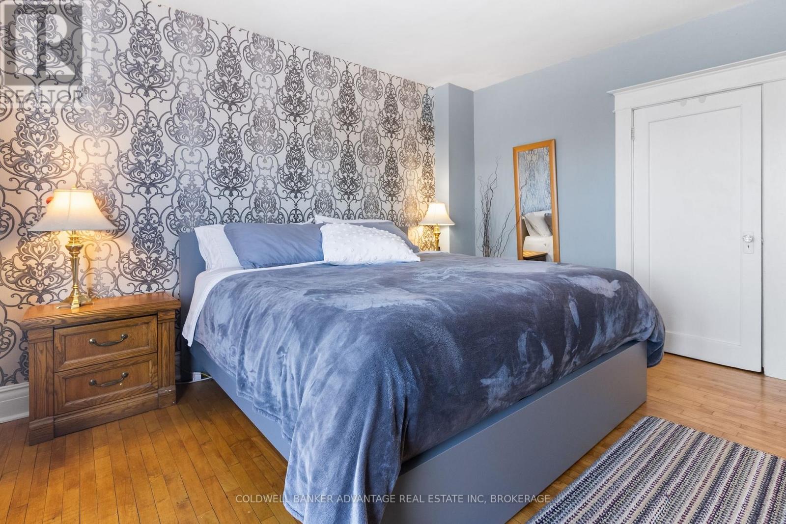 62 BURGAR STREET - 16