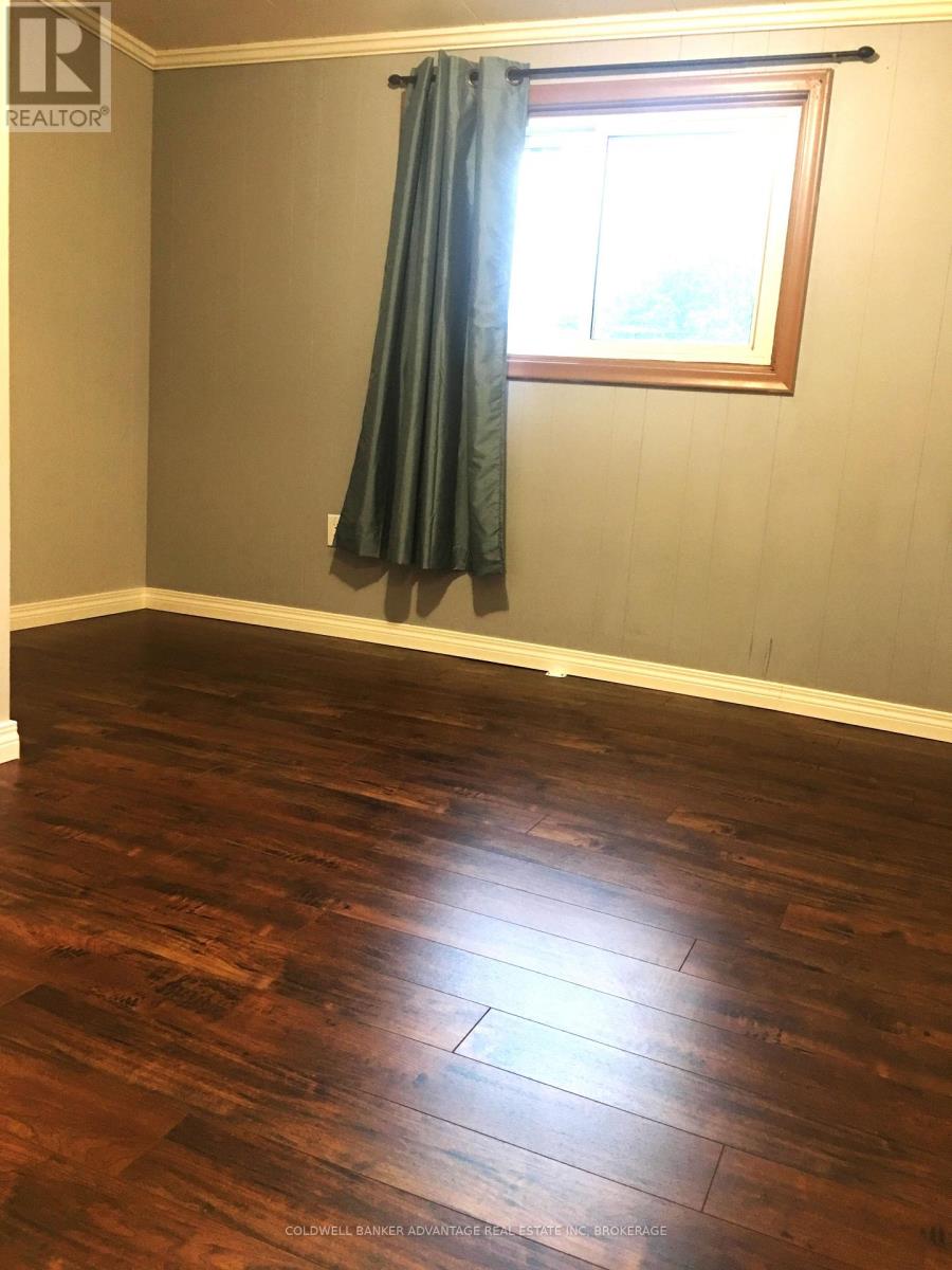 62 BURGAR STREET - 37