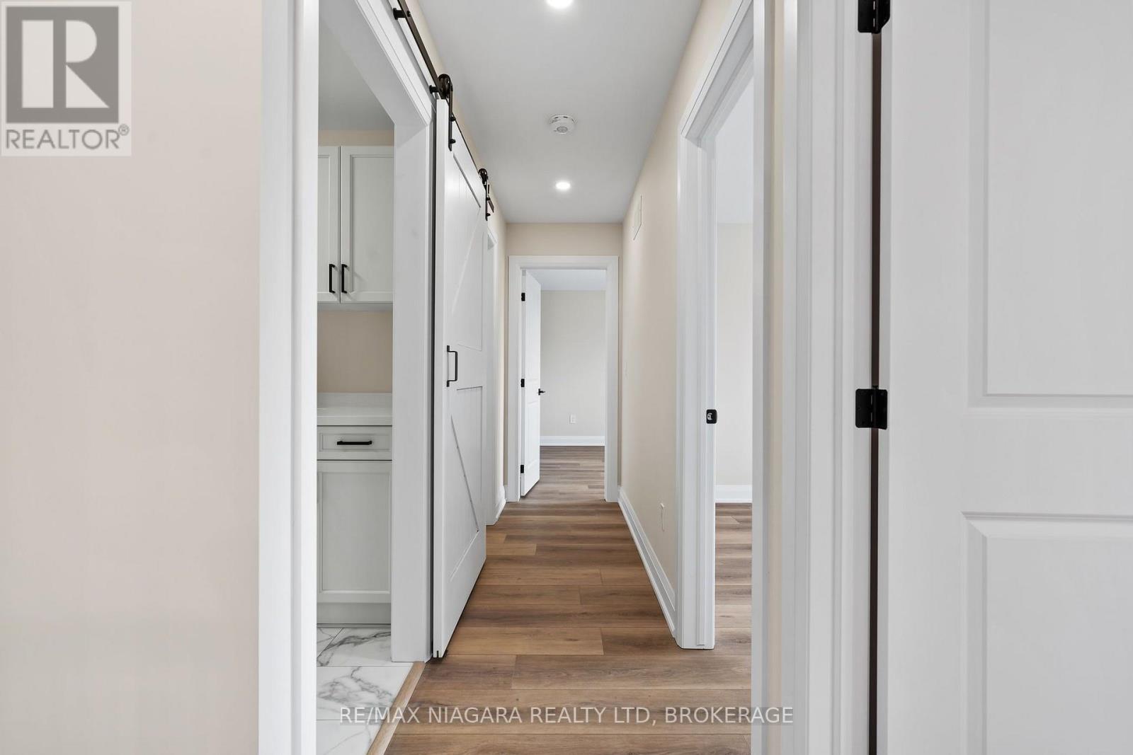 63 SWAN AVENUE - 16
