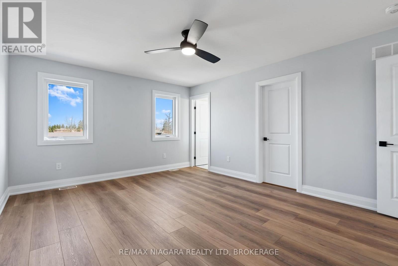 63 SWAN AVENUE - 18