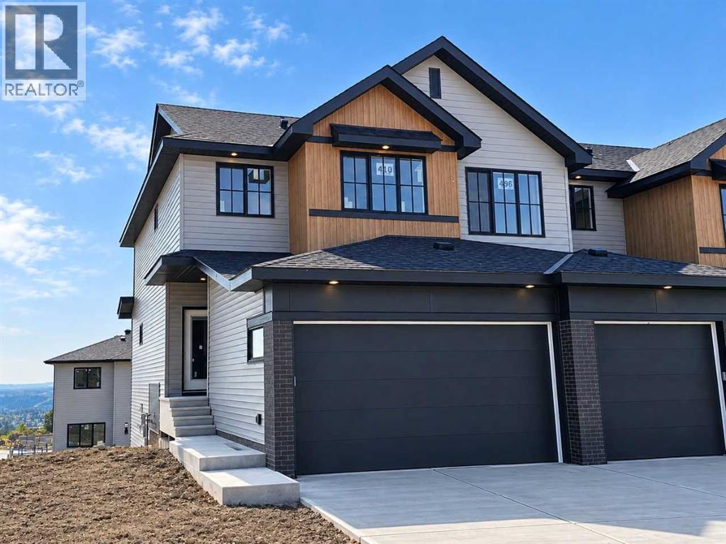 410 Heritage Boulevard, Cochrane, Alberta, T4C0L3, Cochrane, Alberta — photo 1 of 5