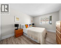 202 1610 Chesterfield Avenue, North Vancouver, BC V7M2N7 Photo 18