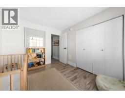 202 1610 Chesterfield Avenue, North Vancouver, BC V7M2N7 Photo 24