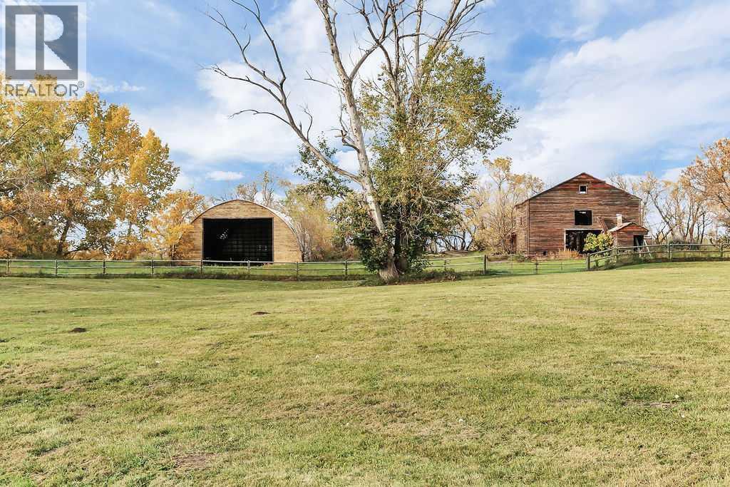 Listing photo – 39126 Range Road 262, Rural Lacombe County