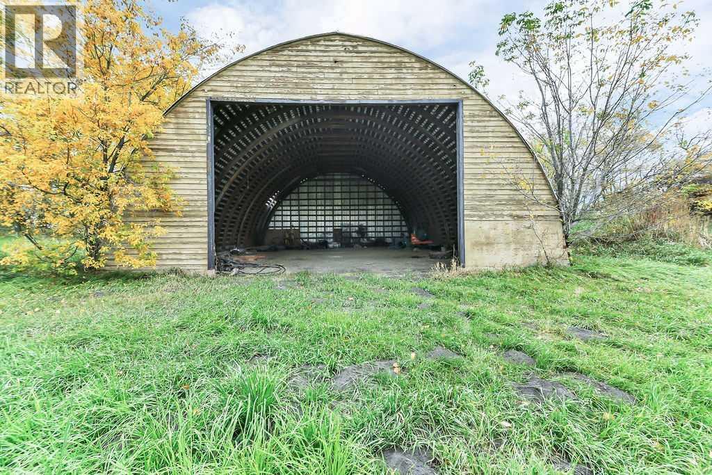 Listing photo – 39126 Range Road 262, Rural Lacombe County