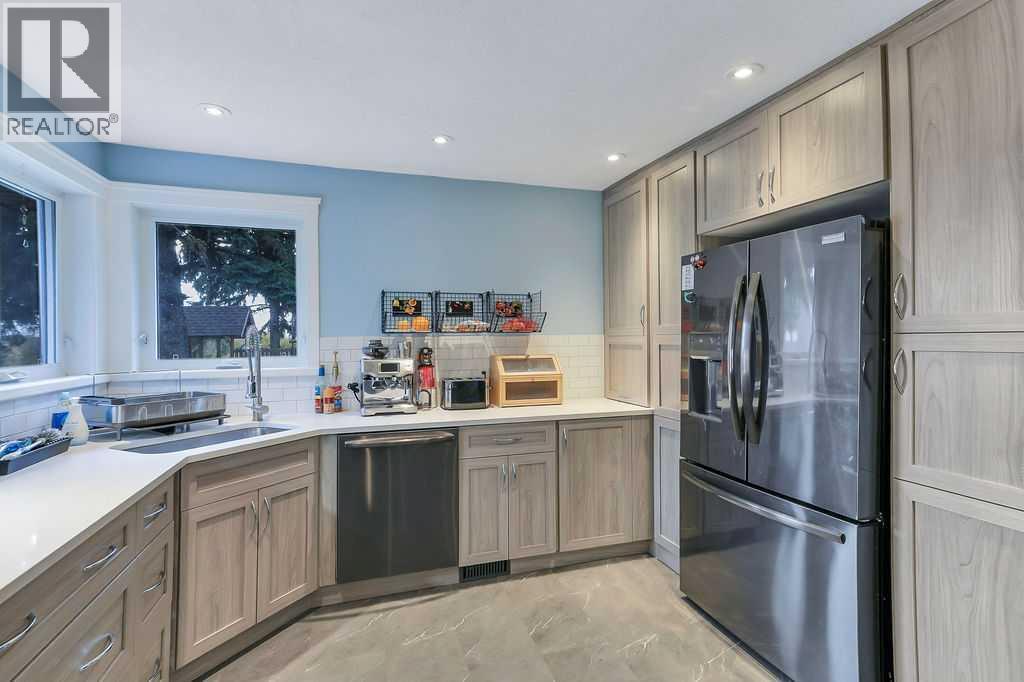 Listing photo – 39126 Range Road 262, Rural Lacombe County