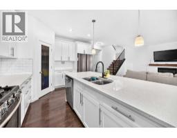 213 Heritage Boulevard - photo 7