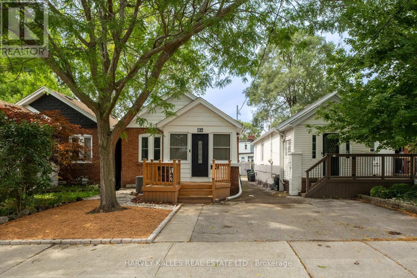 84 COLERIDGE AVENUE - 27