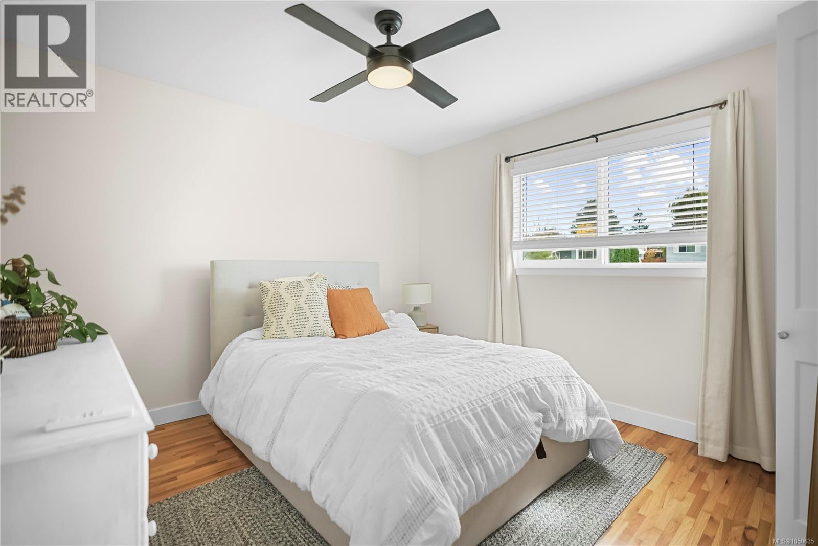 524 Warren Ave - 14