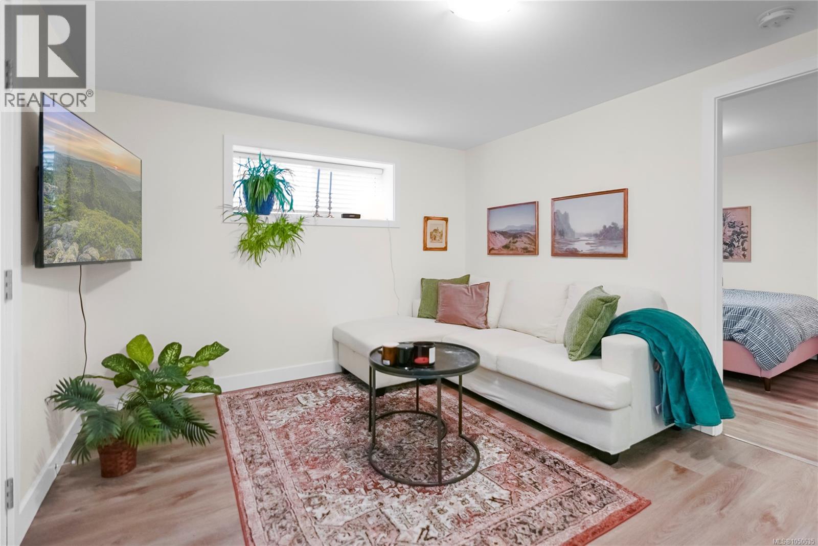 524 Warren Ave - 22