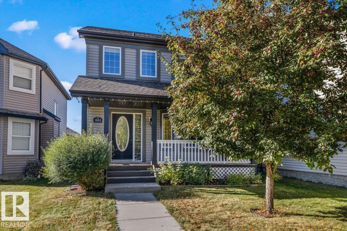 1952 119 ST SW - 2