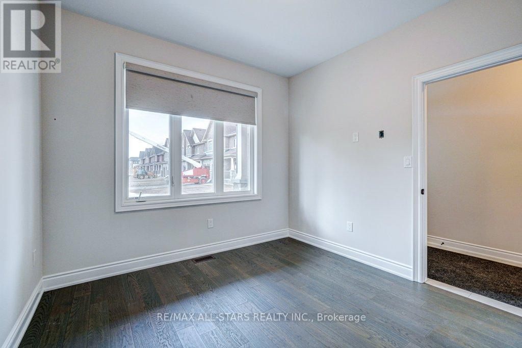 34 HILDRED CUSHING WAY, Uxbridge — photo 5