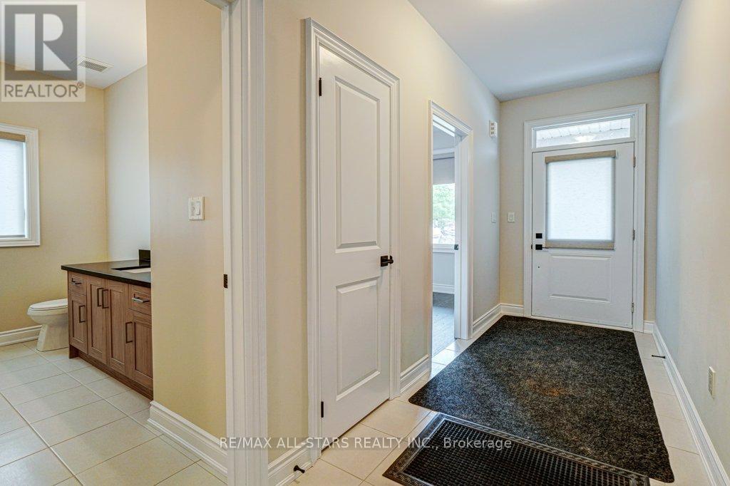 34 HILDRED CUSHING WAY, Uxbridge — photo 6