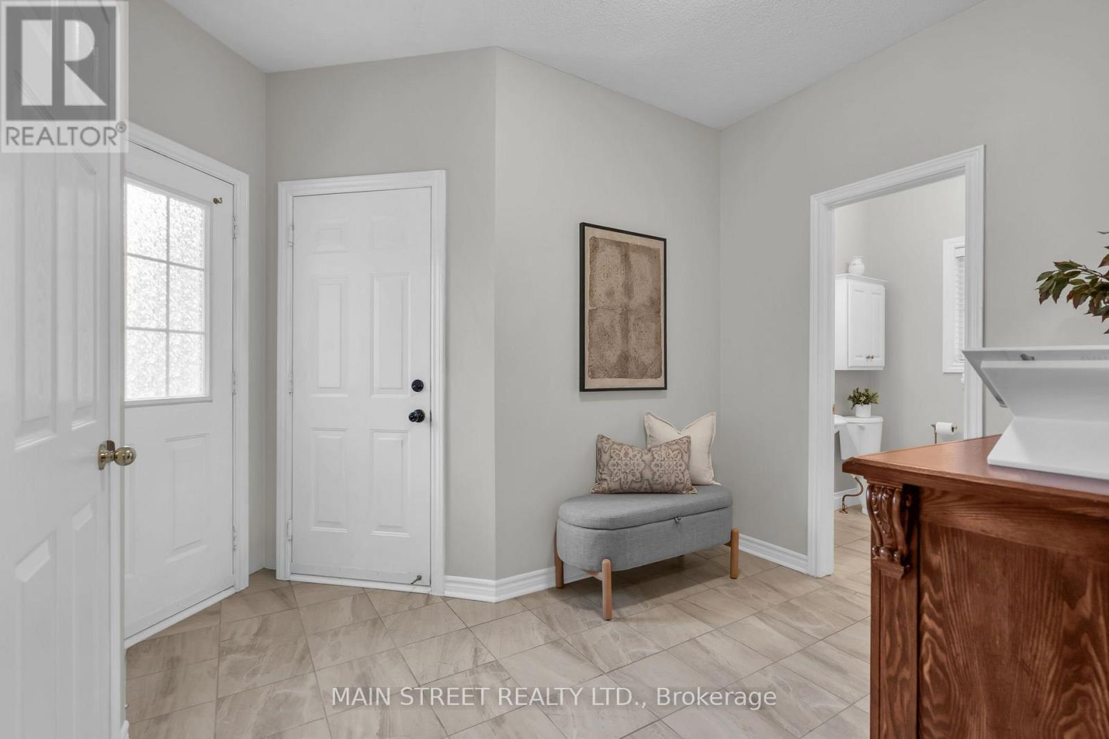 27 MAX AVENUE, Barrie (Painswick South) — photo 4