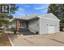 11 Macewan Park Heights NW - photo 39