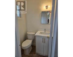 13 Faulkner Crescent, Toronto, ON M9M2B9 Photo 14